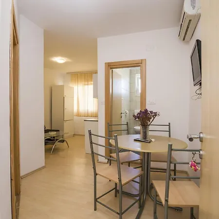 Ilir 2912 Gasthof 3*