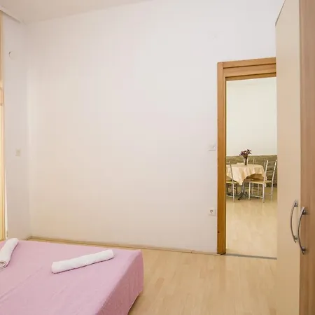 Ilir 2912 Gasthof Banjol