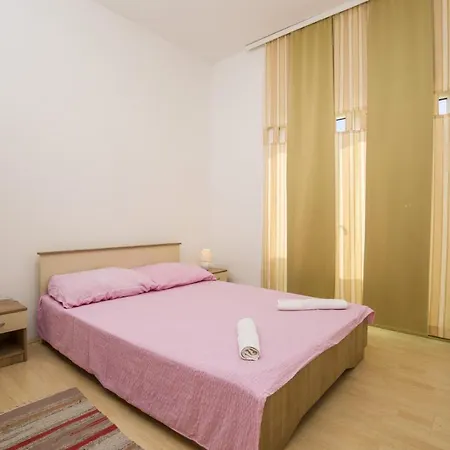Ilir 2912 3*
